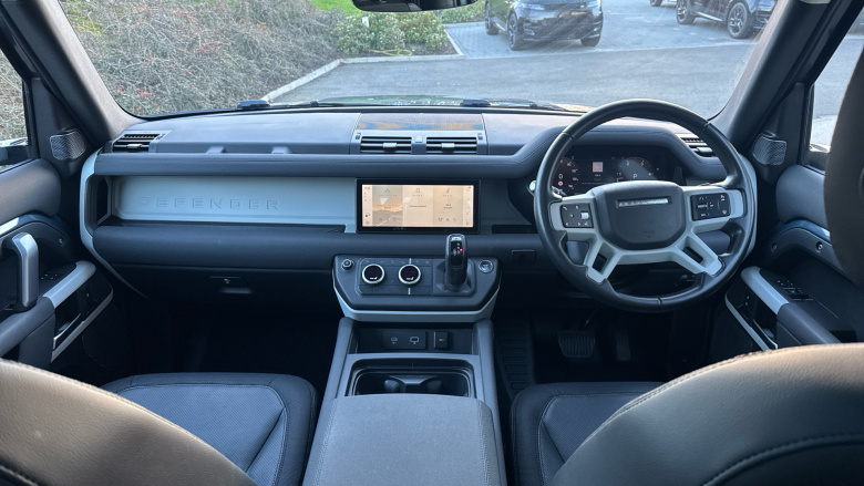 Land Rover Defender 3.0 D250 X-Dynamic SE 90 3dr Auto Diesel Estate